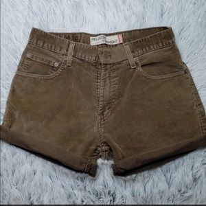 🦋Levis brown courderoy high rise short